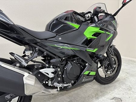 カワサキ ニンジャ 400 NINJA400 2019年モデル フレームスライダー マルチバー USBポート装備 21
