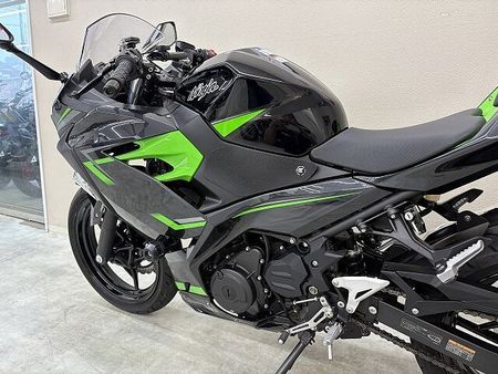 カワサキ ニンジャ 400 NINJA400 2019年モデル フレームスライダー マルチバー USBポート装備 28