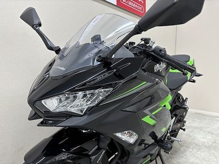 カワサキ ニンジャ 400 NINJA400 2019年モデル フレームスライダー マルチバー USBポート装備 36