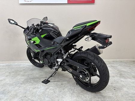 カワサキ ニンジャ 400 NINJA400 2019年モデル フレームスライダー マルチバー USBポート装備 6