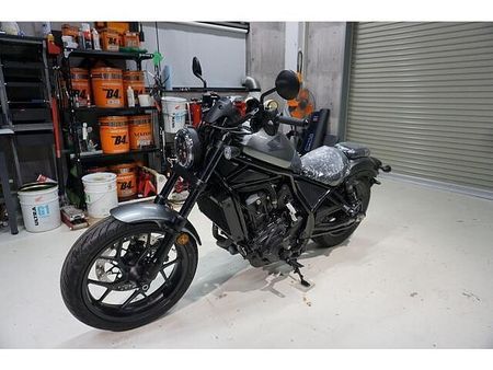ホンダ レブル1100 抜群のスタイルと迫力あるエンジンを誇るシリーズ上位のレブルは充実な装備と足つき性が魅力です 11
