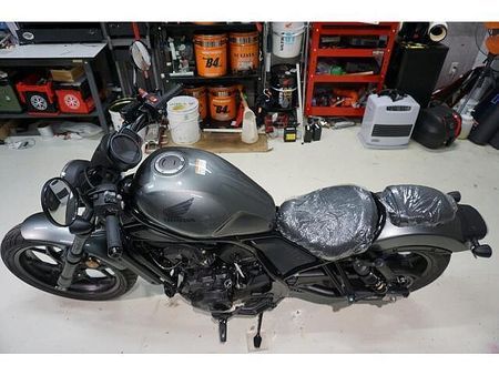 ホンダ レブル1100 抜群のスタイルと迫力あるエンジンを誇るシリーズ上位のレブルは充実な装備と足つき性が魅力です 15