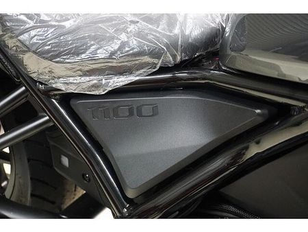 ホンダ レブル1100 抜群のスタイルと迫力あるエンジンを誇るシリーズ上位のレブルは充実な装備と足つき性が魅力です 18