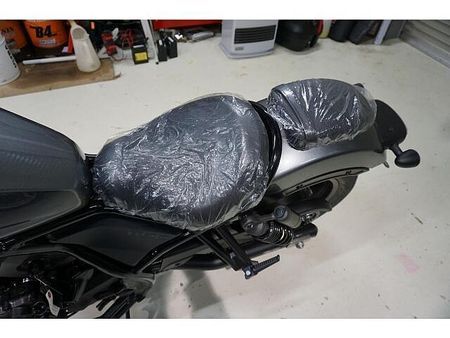 ホンダ レブル1100 抜群のスタイルと迫力あるエンジンを誇るシリーズ上位のレブルは充実な装備と足つき性が魅力です 19