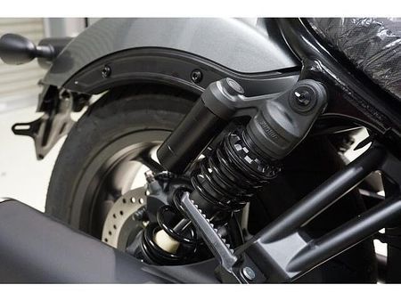 ホンダ レブル1100 抜群のスタイルと迫力あるエンジンを誇るシリーズ上位のレブルは充実な装備と足つき性が魅力です 23
