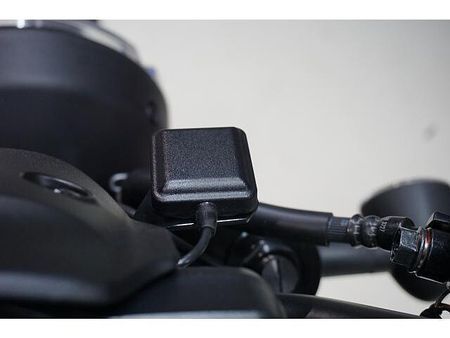 ホンダ レブル1100 抜群のスタイルと迫力あるエンジンを誇るシリーズ上位のレブルは充実な装備と足つき性が魅力です 25