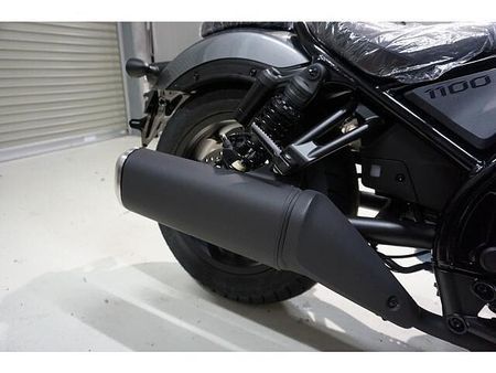ホンダ レブル1100 抜群のスタイルと迫力あるエンジンを誇るシリーズ上位のレブルは充実な装備と足つき性が魅力です 27