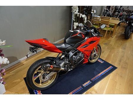 ホンダ CBR250RR (MC51) 店舗記念特典として、全国配送料無料(北海道・沖縄・離島は別途1.5万円要)です 22