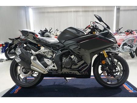 ホンダ CBR250RR (MC51) 店舗記念特典として、ETC&クイックシフター(部品&工賃67,000円相当)付 1