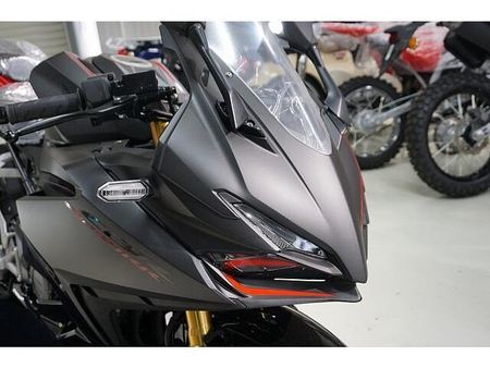 ホンダ CBR250RR (MC51) 店舗記念特典として、ETC&クイックシフター(部品&工賃67,000円相当)付 9