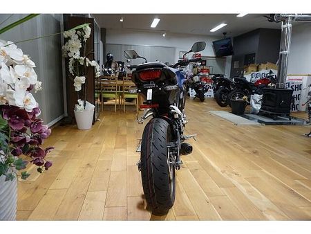 ホンダ CB250R 店舗記念特典として、全国配送料無料(北海道・沖縄・離島は別途1.5万円要)です 23
