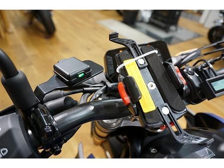 ホンダ CB250R 店舗記念特典として、全国配送料無料(北海道・沖縄・離島は別途1.5万円要)です 9