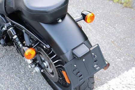 ハーレーダビッドソン XL883N SPORTSTER IRON 店舗在庫多数あり! 19