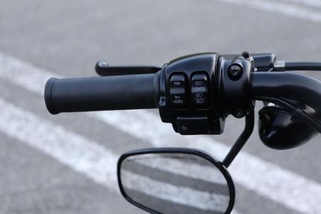 ハーレーダビッドソン XL883N SPORTSTER IRON 店舗在庫多数あり! 25