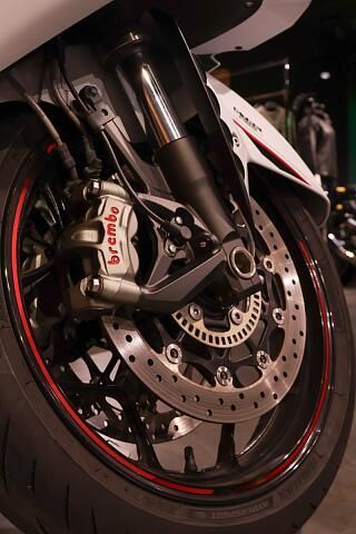 カワサキ ZX-14R 滅多に入ってこない一台! 12