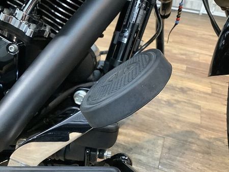 ハーレーダビッドソン FLSS SOFTAIL SLIM S FLSS1800ソフテイルスリムS◇エンジンガード◇サドルバックサポート!! 31