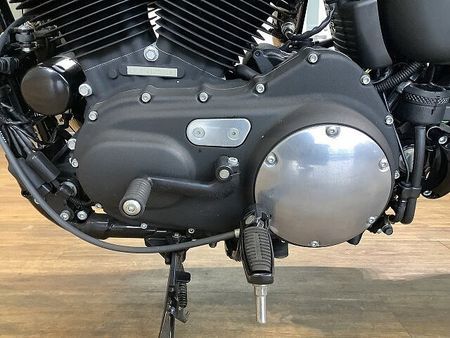 ハーレーダビッドソン XL883N SPORTSTER IRON XL883Nアイアン■デタッチャブルシーシーバー装備■オプションシート 13