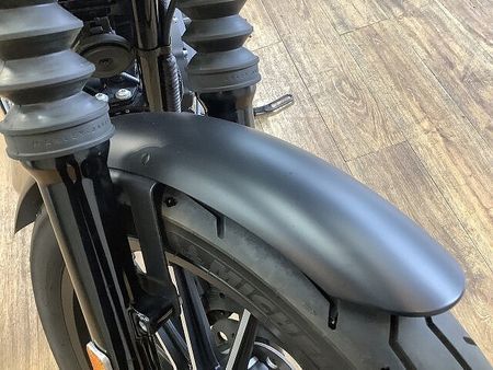 ハーレーダビッドソン XL883N SPORTSTER IRON XL883Nアイアン■デタッチャブルシーシーバー装備■オプションシート 26
