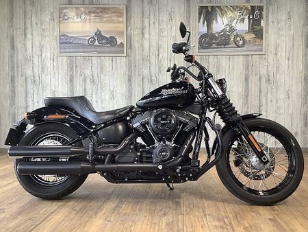 ハーレーダビッドソン FXBB SOFTAIL STREETBOB FXBB1750ストリートボブ■ラペラ製シート■エンジンガード!! 3
