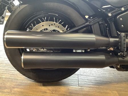 ハーレーダビッドソン FXBB SOFTAIL STREETBOB FXBB1750ストリートボブ■ラペラ製シート■エンジンガード!! 38