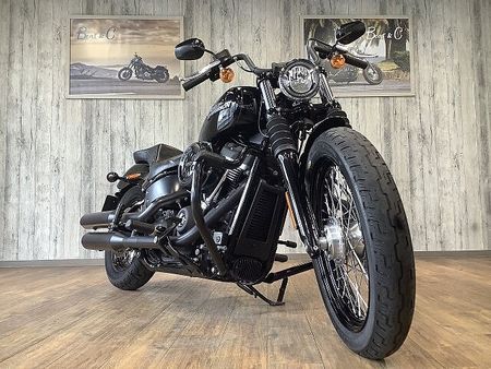 ハーレーダビッドソン FXBB SOFTAIL STREETBOB FXBB1750ストリートボブ■ラペラ製シート■エンジンガード!! 4