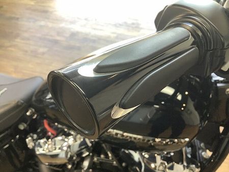 ハーレーダビッドソン FXBRS SOFTAIL BREAKOUT FXBRS1870ブレイクアウト■デタッチャブルバックレスト■サイドナンバー 23