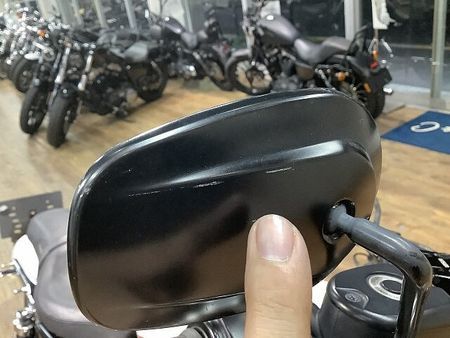 ハーレーダビッドソン XL883R XL883R ■サイドバック付き!! 18