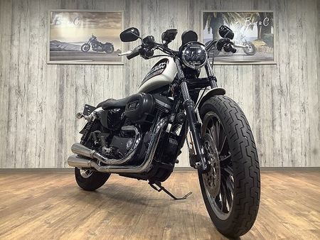 ハーレーダビッドソン XL883R XL883R ■サイドバック付き!! 3