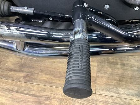 ハーレーダビッドソン XL883R XL883R ■サイドバック付き!! 33