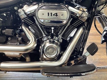 ハーレーダビッドソン FLFBS SOFTAIL FATBOY114 FLFBS1870ファットボーイ■デタッチャブルシーシーバー■エンジンガード!! 17