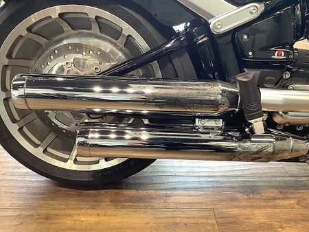 ハーレーダビッドソン FLFBS SOFTAIL FATBOY114 FLFBS1870ファットボーイ■デタッチャブルシーシーバー■エンジンガード!! 40