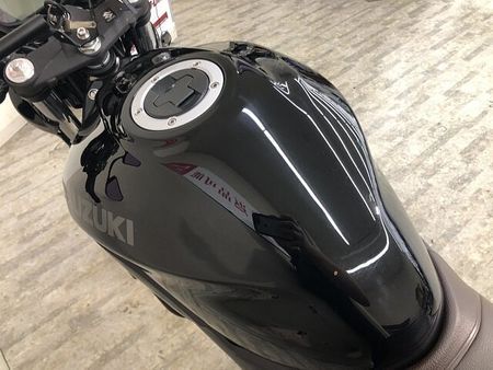 スズキ SV650 SV650X 2021年モデル マルチバー・USBポート2口・ナポレオンミラー 37