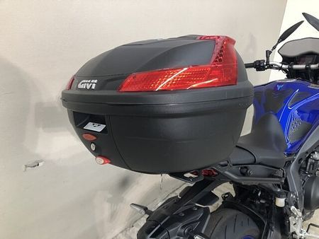 ヤマハ MT-09 MT-09 RN69J型 2022年モデル リアボックス・グリップヒーター!! 18