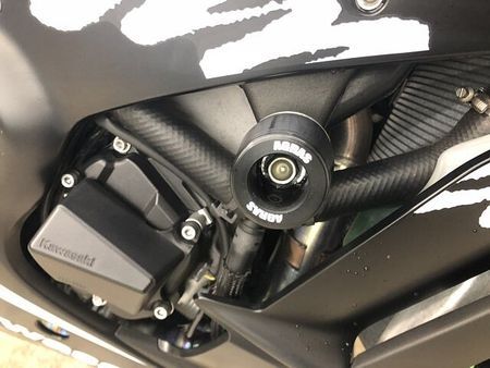 カワサキ ZX-10R ZX-10RR 2017年モデル エンジンスライダー 31