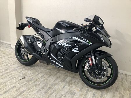 カワサキ ZX-10R ZX-10RR 2017年モデル エンジンスライダー 4