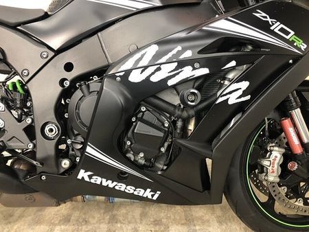 カワサキ ZX-10R ZX-10RR 2017年モデル エンジンスライダー 38