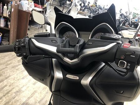 ヤマハ TMAX530 TMAX530 DX ABS 2019年モデル GIVIリアキャリア 30