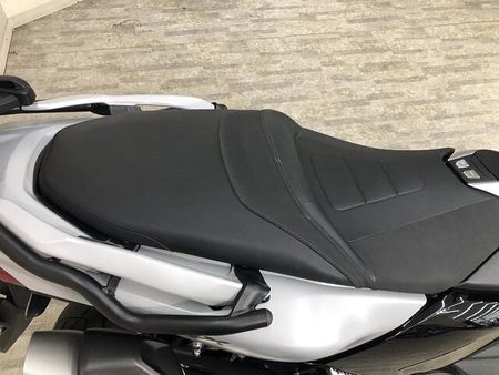 ヤマハ TMAX530 TMAX530 DX ABS 2019年モデル GIVIリアキャリア 34