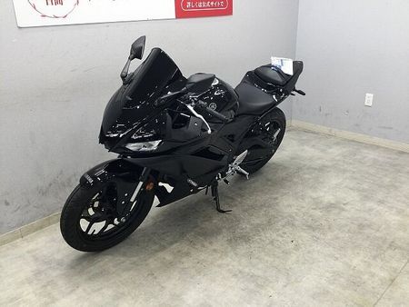 ヤマハ YZF-R25 自店商談中!【マル得】YZF-R25 ABS 2023年式モデル フェンダーレスやWR'S 36