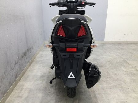 スズキ アヴェニス125 AVENIS 125 2023年モデル 鍵2本・低走行ノーマル車両!!! 24