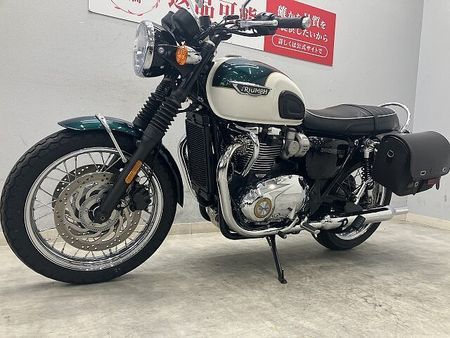 トライアンフ BONNEVILLE T120 Bonneville T120 2016年式モデル 純正サドルバッグ/グリップヒーター/エ 36