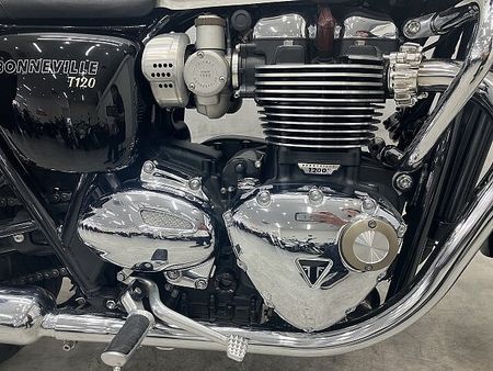 トライアンフ BONNEVILLE T120 Bonneville T120 2016年式モデル 純正サドルバッグ/グリップヒーター/エ 7