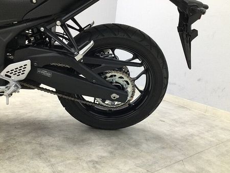 ヤマハ MT-25 MT-25 2022年式モデル 細かい動きとパワフルな走行性能を兼ねそろえた乗りやすく扱い 34