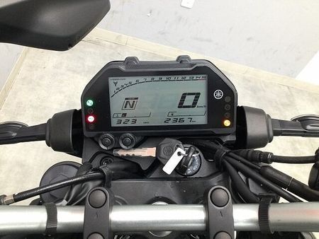 ヤマハ MT-25 MT-25 2022年式モデル 細かい動きとパワフルな走行性能を兼ねそろえた乗りやすく扱い 7