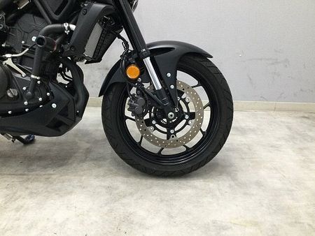ヤマハ MT-25 MT-25 2022年式モデル 細かい動きとパワフルな走行性能を兼ねそろえた乗りやすく扱い 10