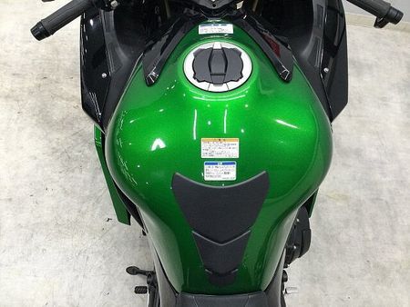 カワサキ ニンジャ H2 SX ニンジャH2 SX 2022年式モデル さまざまな電子制御システムが装備され、基本装備部分 11
