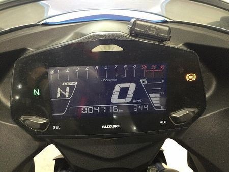 スズキ ジクサー SF250 GIXXER SF 250 2021年式モデル 軽く、小さく、シンプルな油冷SEPエンジン 7