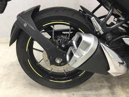 スズキ ジクサー SF250 GIXXER SF 250 2021年式モデル 軽く、小さく、シンプルな油冷SEPエンジン 8