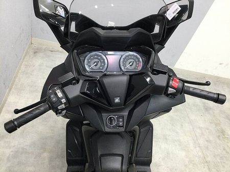 ホンダ フォルツァ(MF06) FORZA 2023年式モデル 電動スクリーンやスマートキーを採用した最新モデル! 11