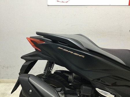 ホンダ フォルツァ(MF06) FORZA 2023年式モデル 電動スクリーンやスマートキーを採用した最新モデル! 21